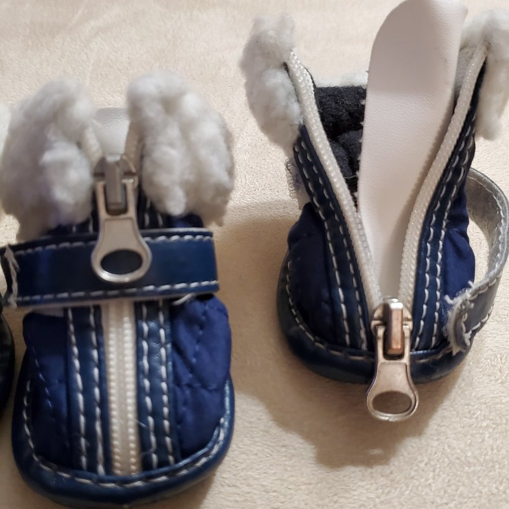 PUPCREW Dog/Puppy Fleece Shoes & Boots Size Small